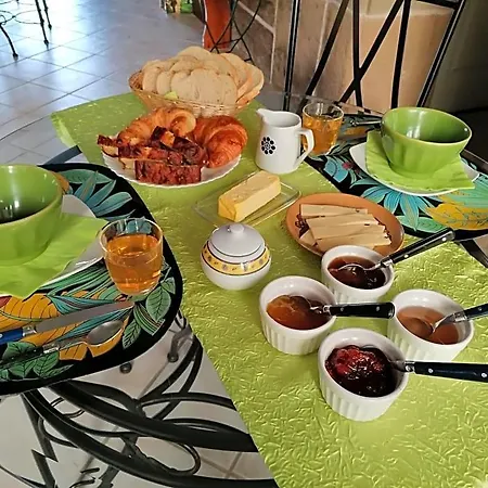 Bed & Breakfast Le Champ Le Clerjus